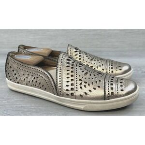 Earth Shoes Tangelo Women's Sneakers Gold Leather 8 Perforated Slip On Shoes